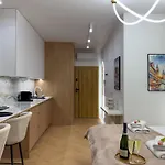 Urban Global Premium - 11th Floor, No 14 - Free Garage *