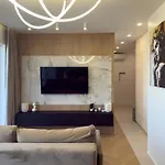 Urban Global Premium - 11th Floor, No 14 - Free Garage Apartman