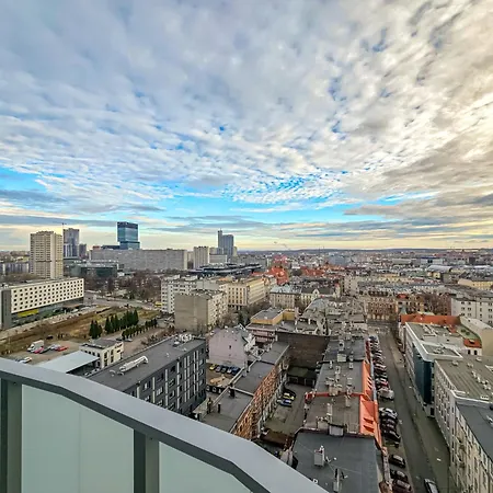 Apartmán Urban Global Premium, 11th Floor, No 14, Free Garage, Self Check-in, No Deposit *