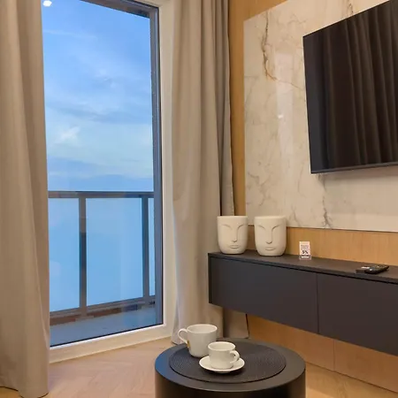 Apartmán Urban Global Premium, 11th Floor, No 14, Free Garage, Self Check-in, No Deposit Katovice