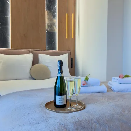 Urban Global Premium, 11th Floor, No 14, Free Garage, Self Check-in, No Deposit Apartmán Katovice