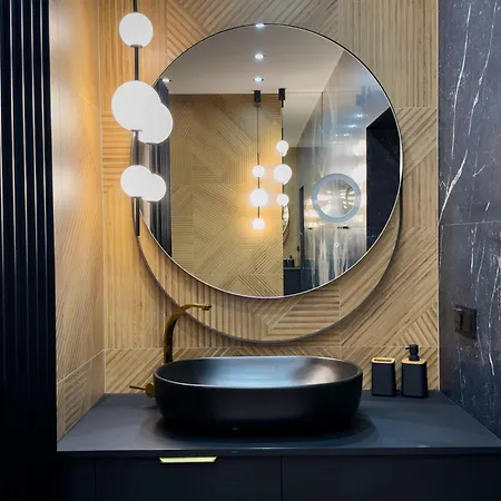 Urban Global Premium, 11th Floor, No 14, Free Garage, Self Check-in, No Deposit