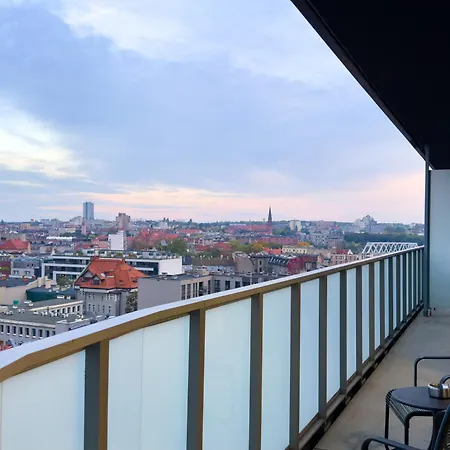 Urban Global Premium - 11th Floor, No 14 - Free Garage Apartment Katowice