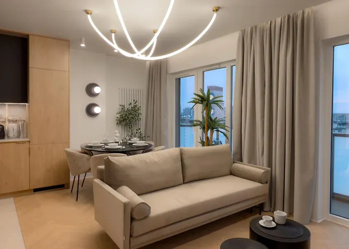 Urban Global Premium, 11th Floor, No 14, Free Garage, Self Check-in, No Deposit Katowice