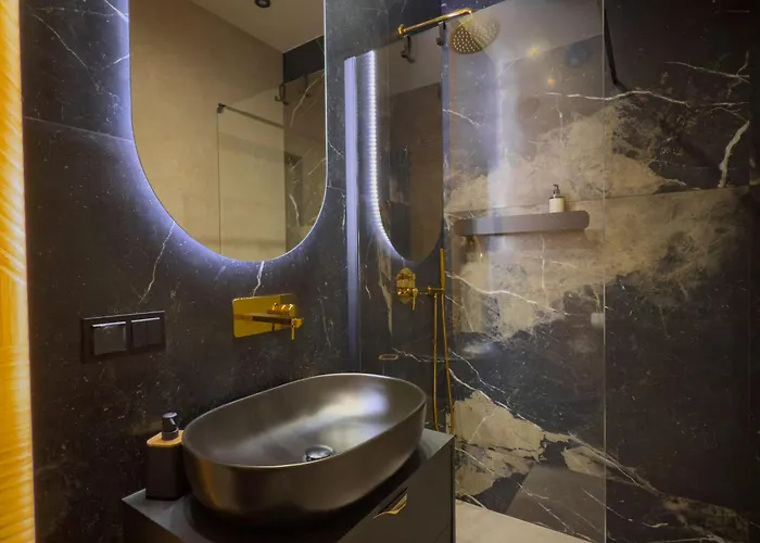 דירה Urban Global Premium, 11th Floor, No 14, Free Garage, Self Check-in, No Deposit *