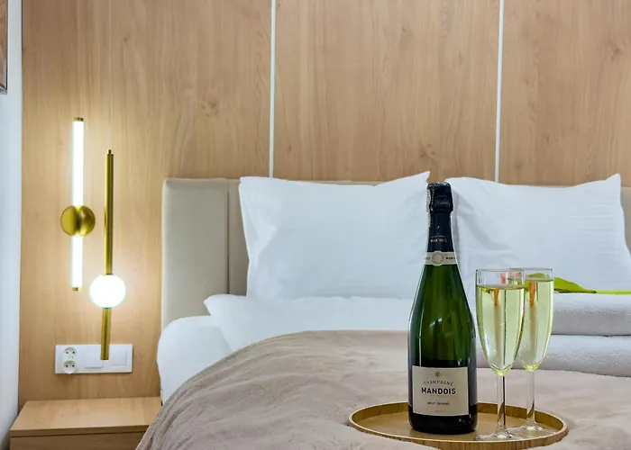 Urban Global Premium, 11th Floor, No 14, Free Garage, Self Check-in, No Deposit Apartament